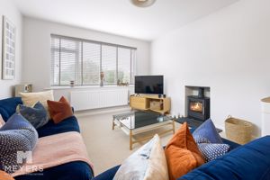 Sitting Room- click for photo gallery